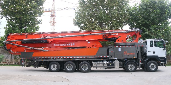 科尼樂70米長臂架泵車，泵送能力強不易堵管